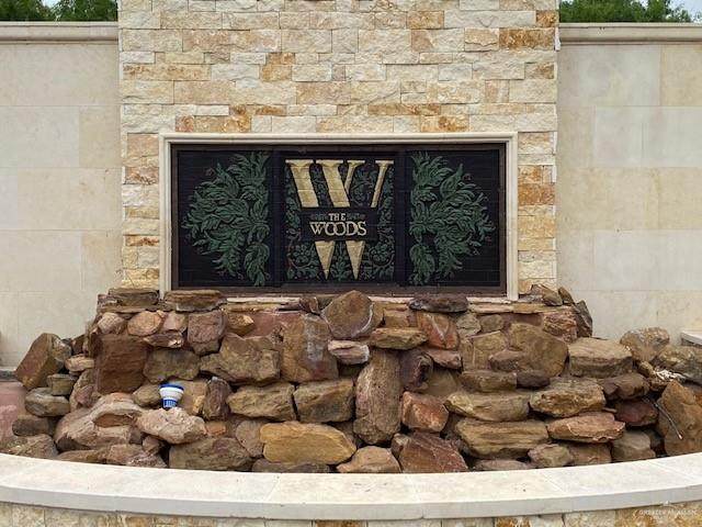 1517 The Woods - Photo 1