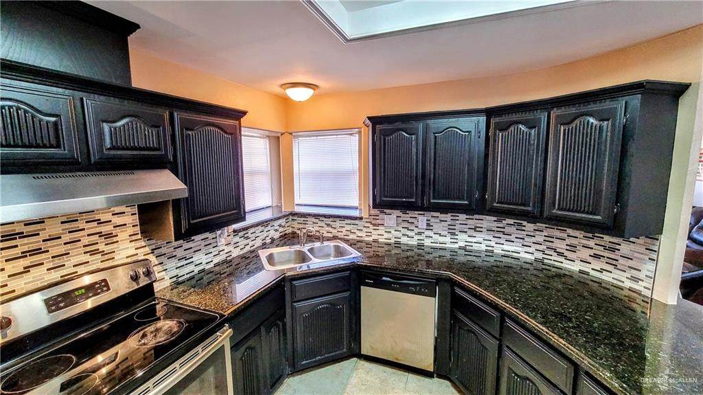 2312 Duke - Photo 1