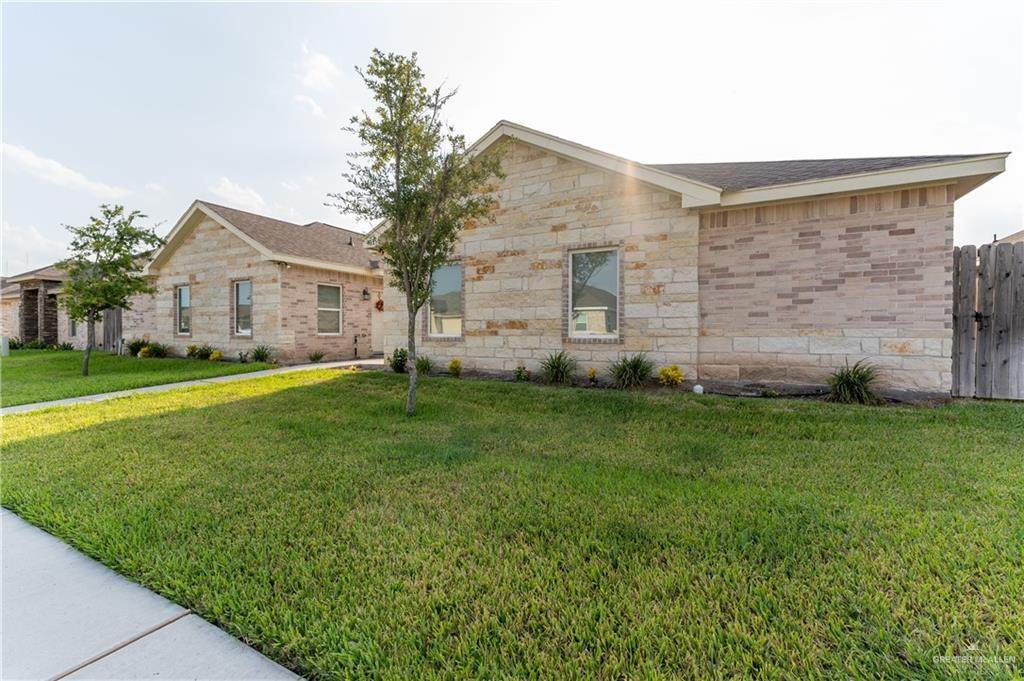 411 Carlisle - Photo 1