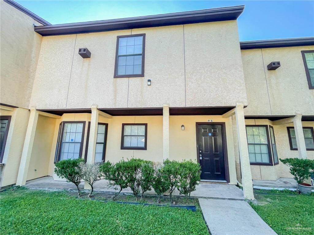 2506 Parkwood - Photo 1