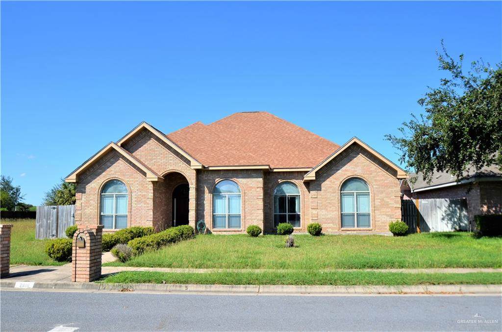2916 Wisteria - Photo 1