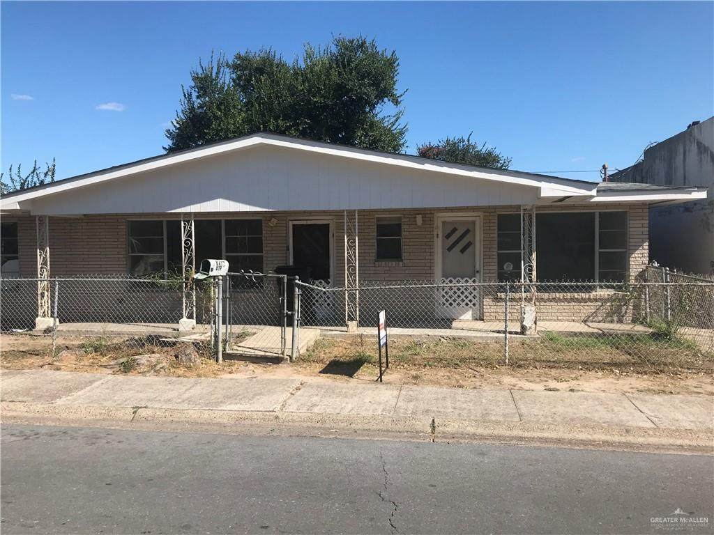 821 16th - Photo 1