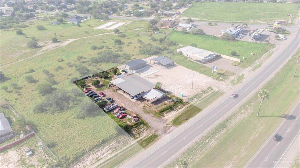 914 Expressway 83 - Photo 1