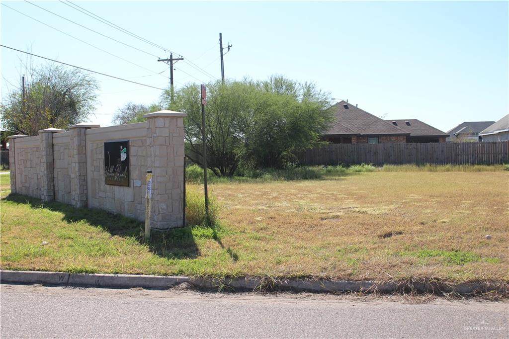 3318 Harding - Photo 1