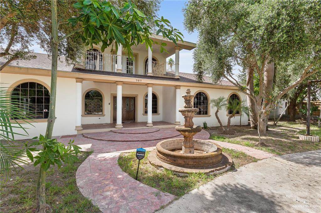 707 Newcombe - Photo 1