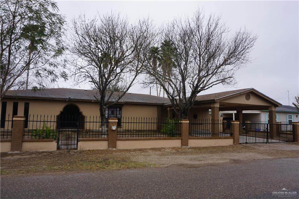 109 Mesquite - Photo 1