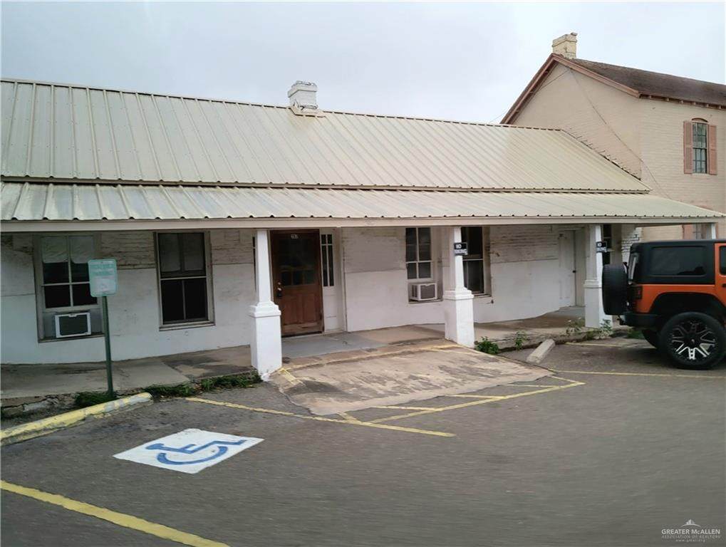 207 Corpus Christi - Photo 1