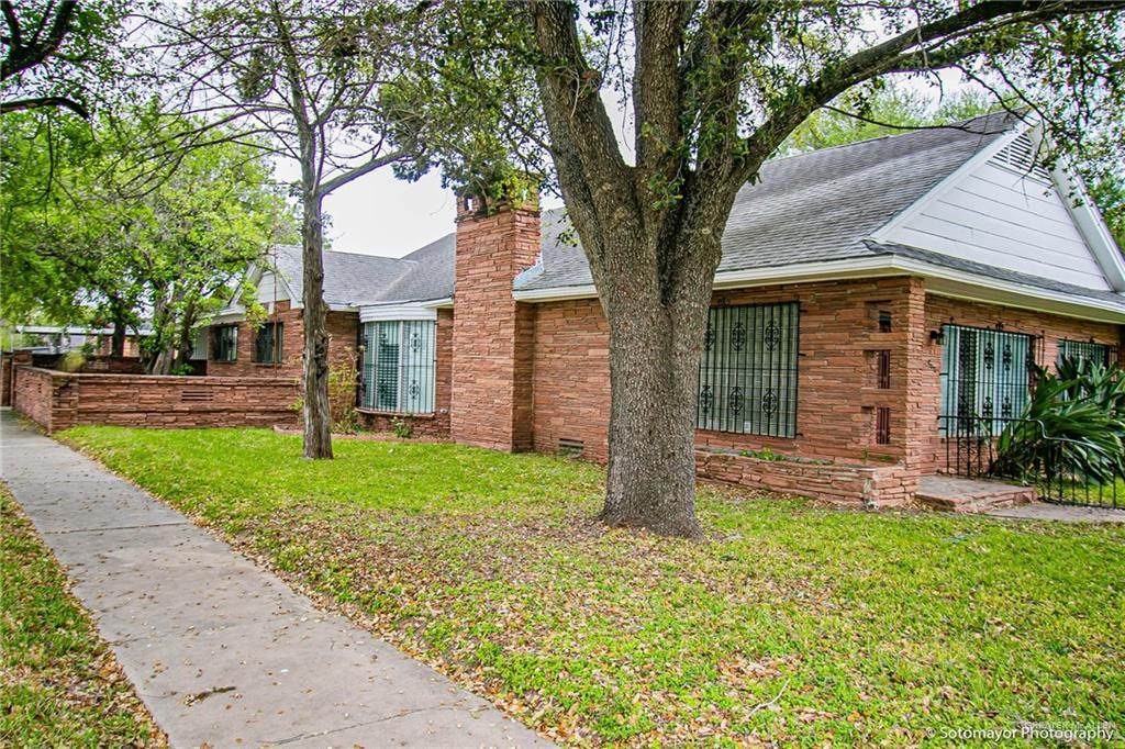 703 11th - Photo 1