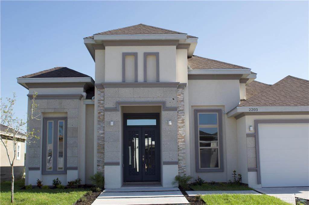 611 Helen - Photo 1