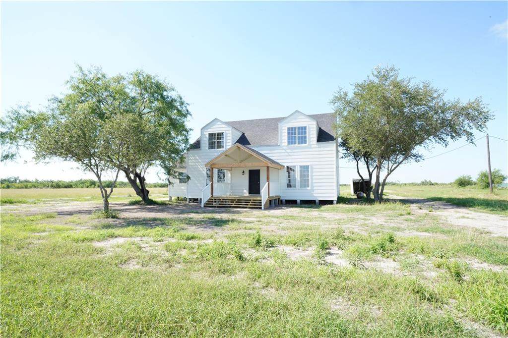 611 Wisconsin Road - Photo 1
