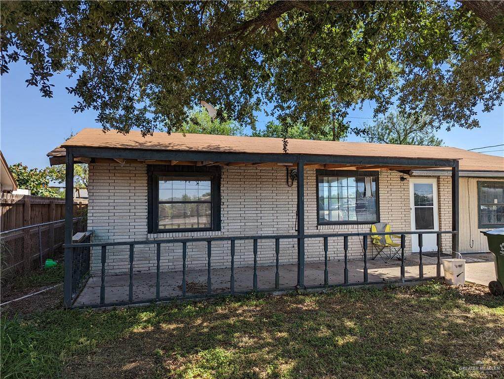 1039 Hidalgo - Photo 1