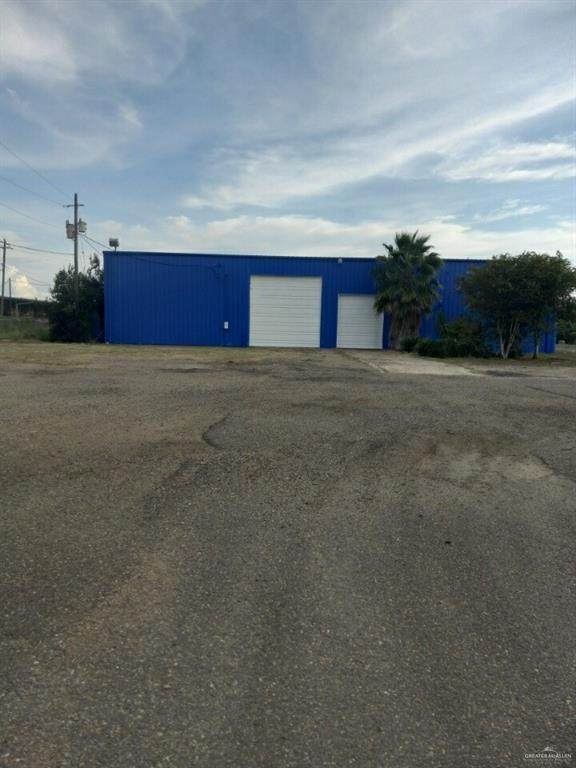 851 Expressway 83 - Photo 1
