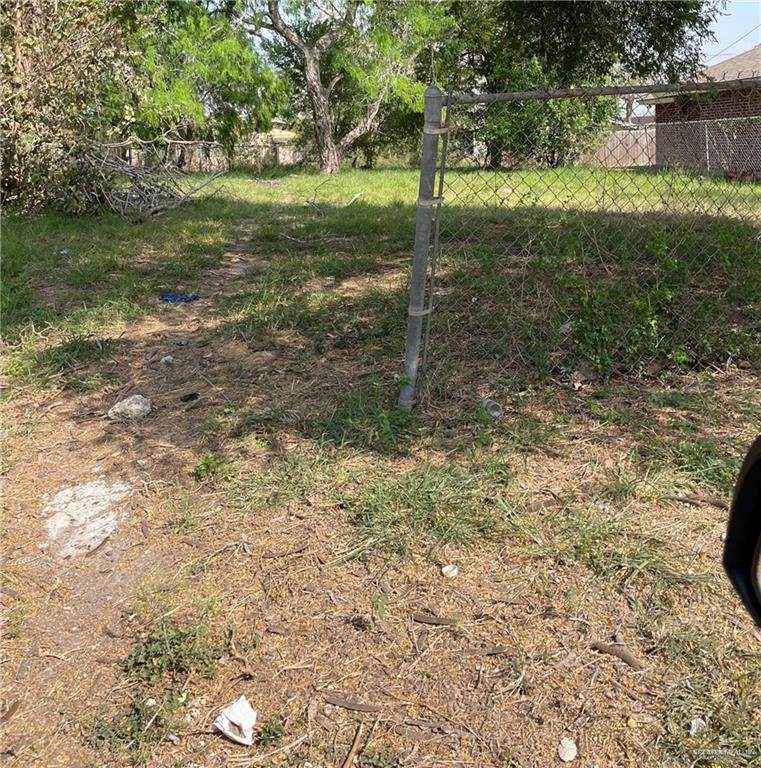 2796 Carolina - Photo 1