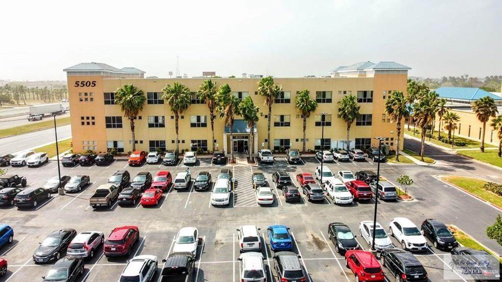 5505 Expressway 77 - Photo 1