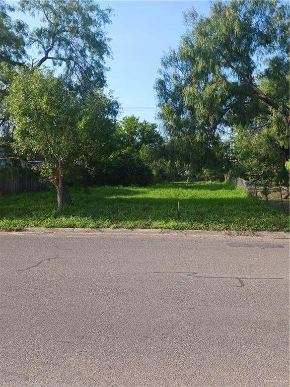 914 Jefferson - Photo 1