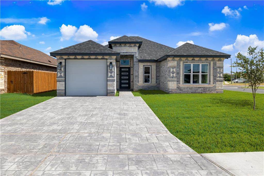 3100 Arroyo - Photo 1