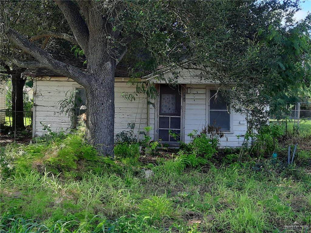 202 Templeton - Photo 1
