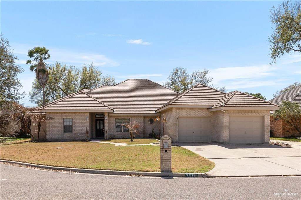 2218 Red River - Photo 1
