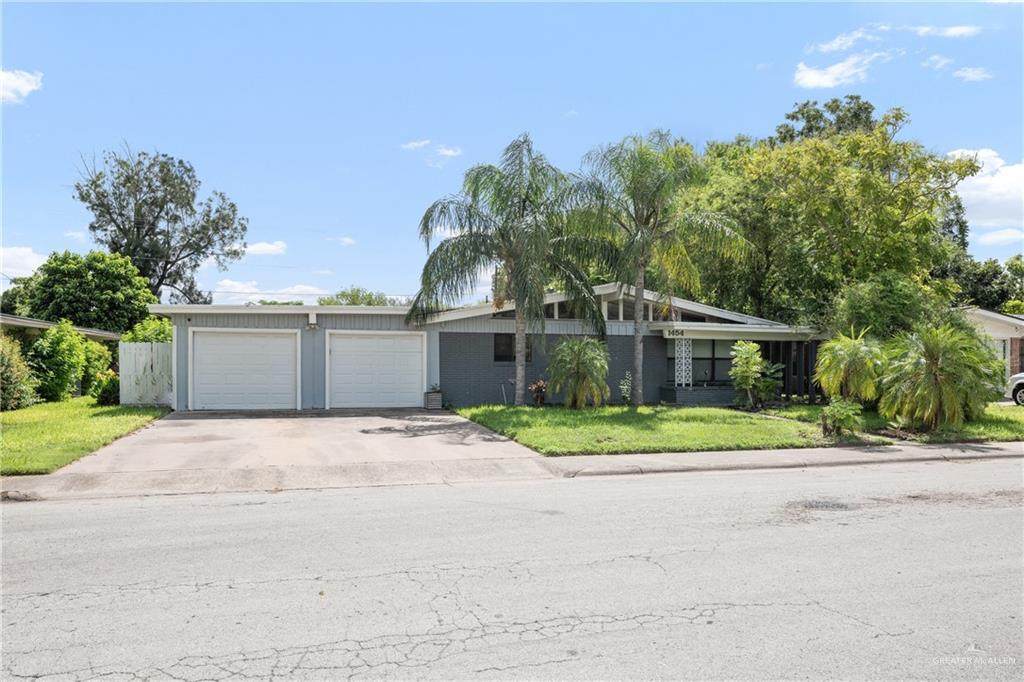 1454 Mulberry - Photo 1