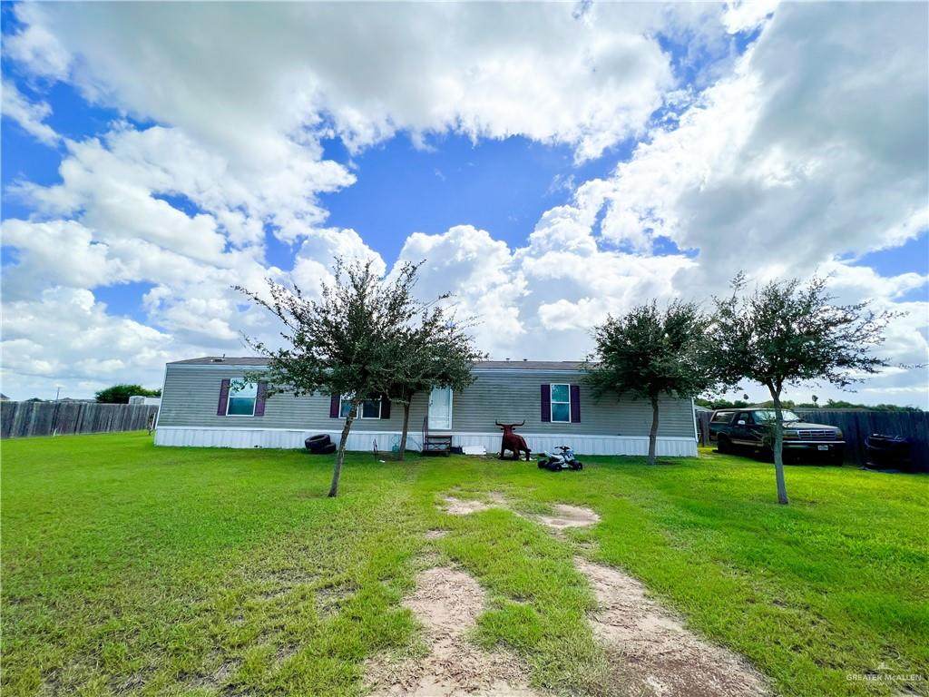 3902 Cowboy - Photo 1