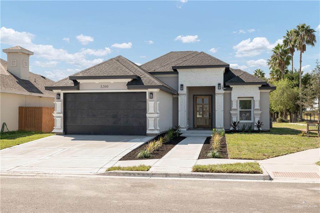 3200 Erica - Photo 1