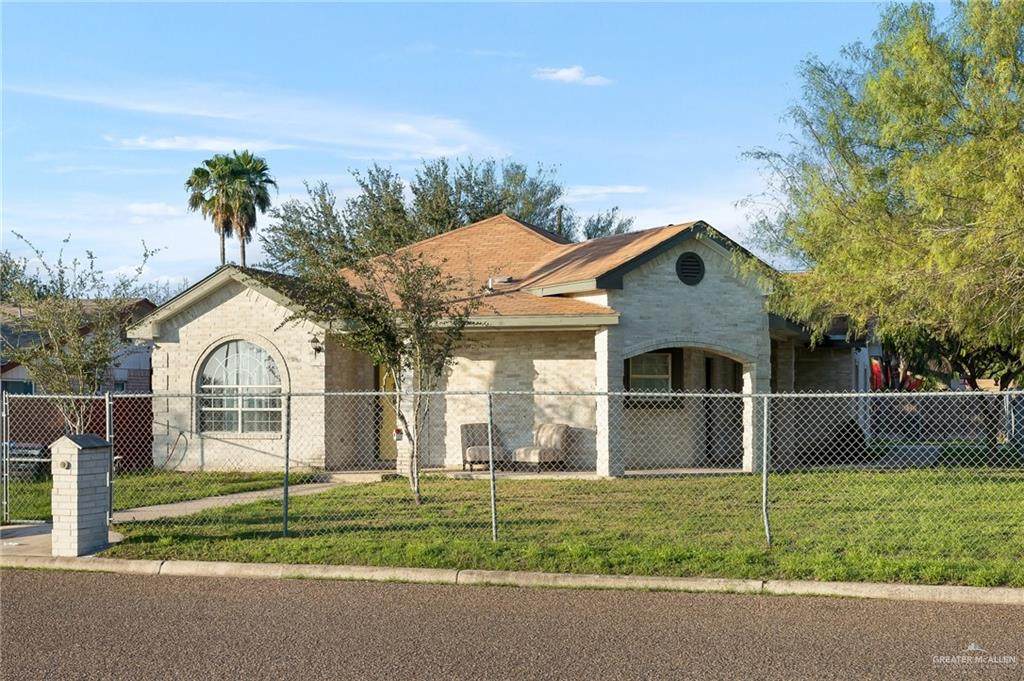 1203 Barnes - Photo 1