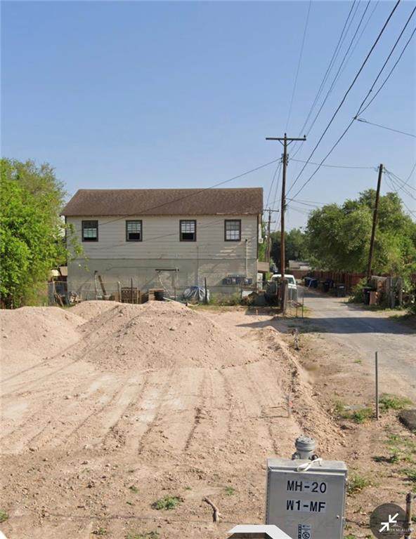 1710 Cedar - Photo 1
