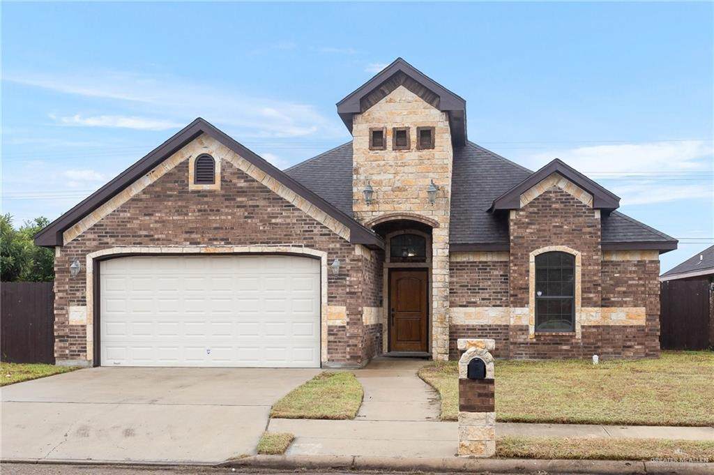 608 Arapaho - Photo 1