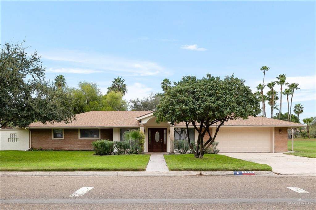 2805 Lake Shore - Photo 1