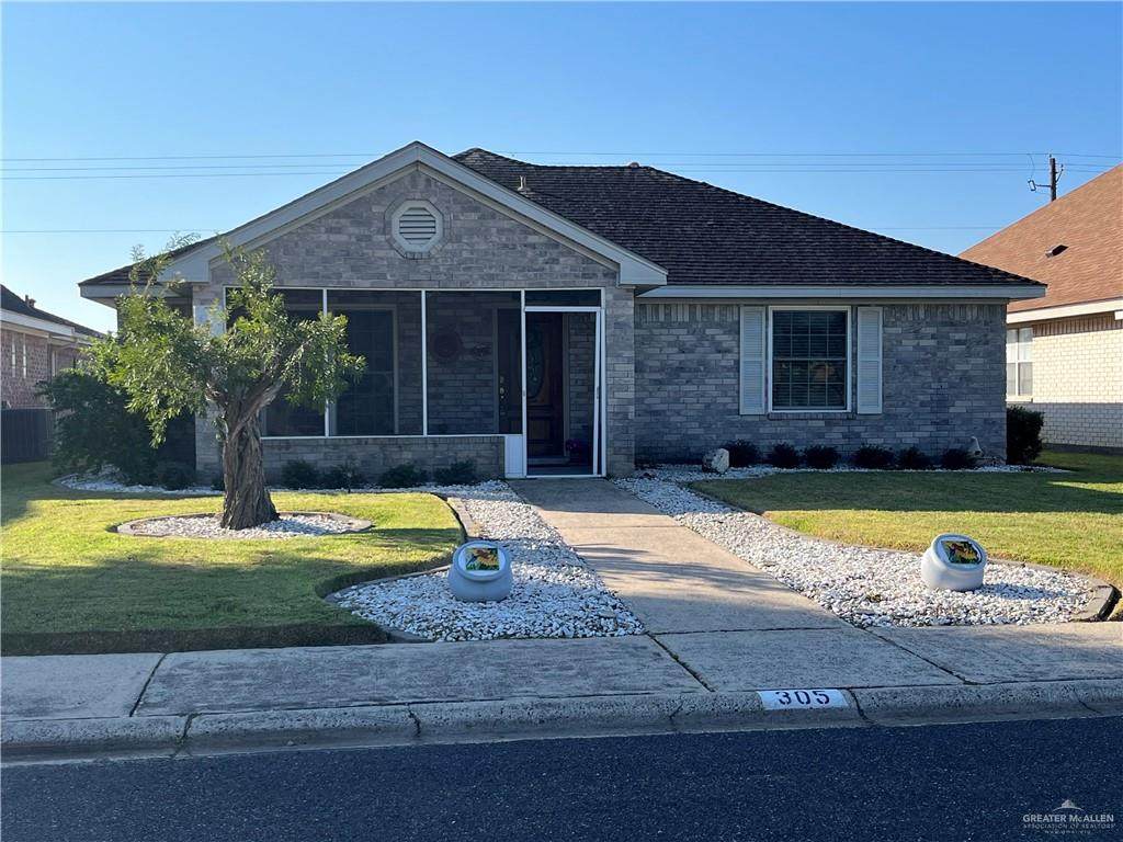 305 Karen - Photo 1