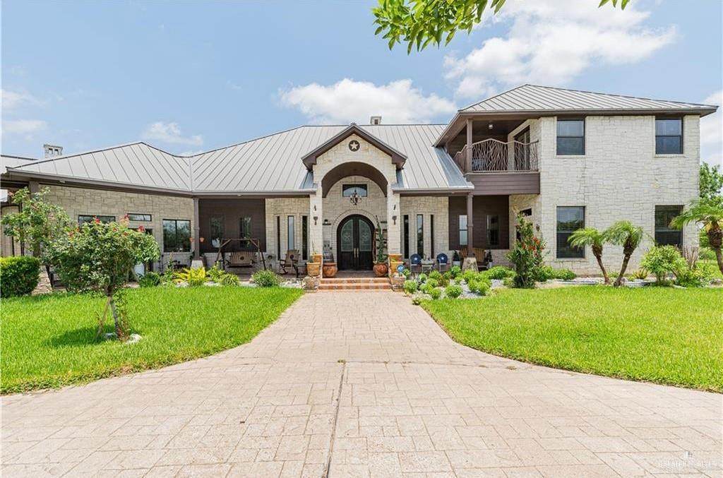 2628 Chapin - Photo 1