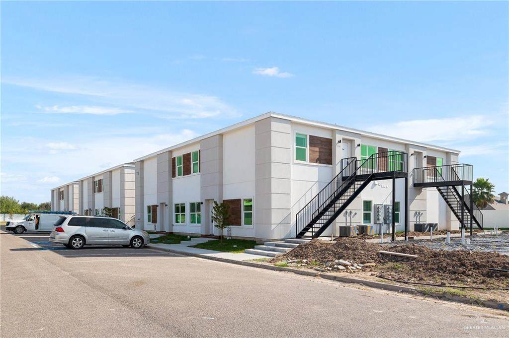 901 Yuma - Photo 1