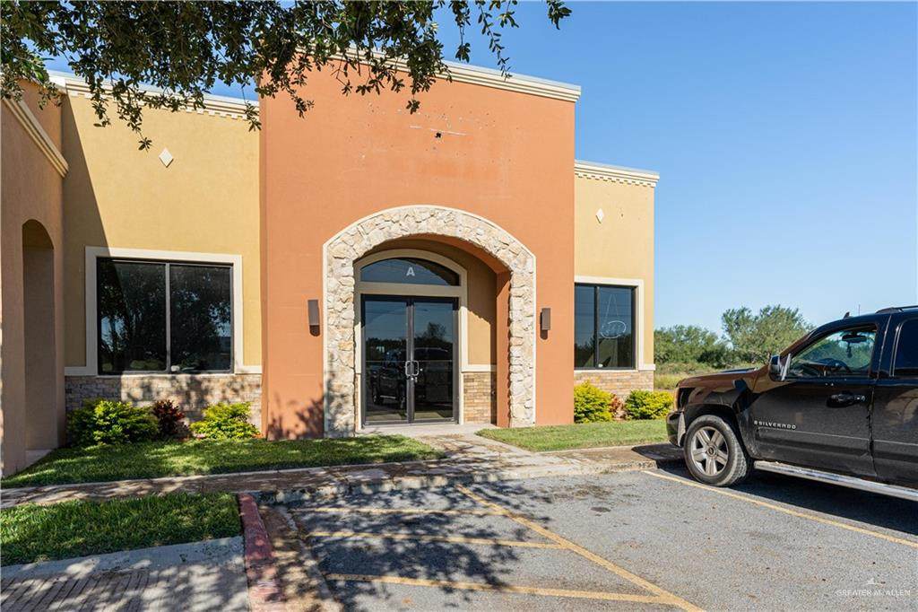 2116 Griffin - Photo 1