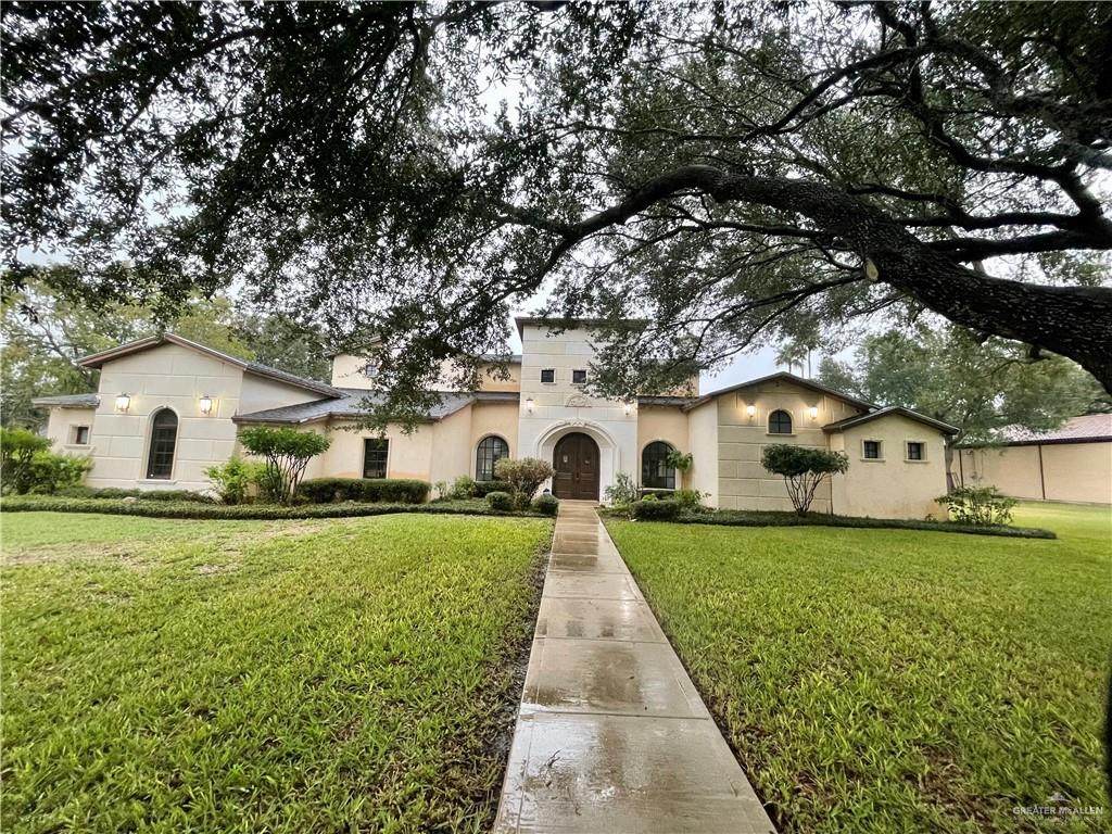 114 Laurel - Photo 1