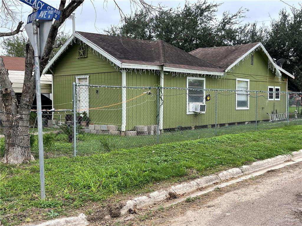 838 Indiana - Photo 1