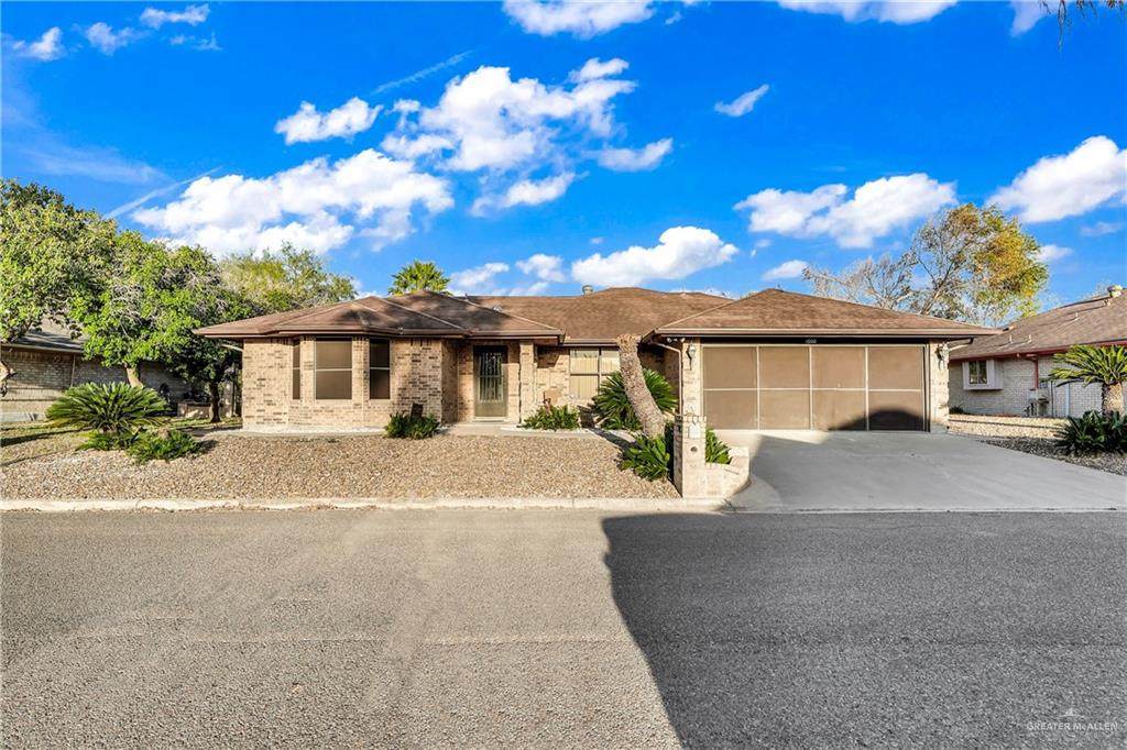 1600 Debby - Photo 1