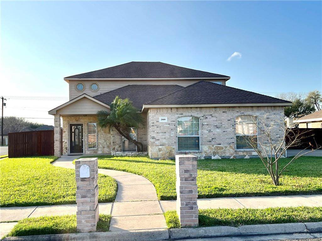 2909 Sycamore - Photo 1