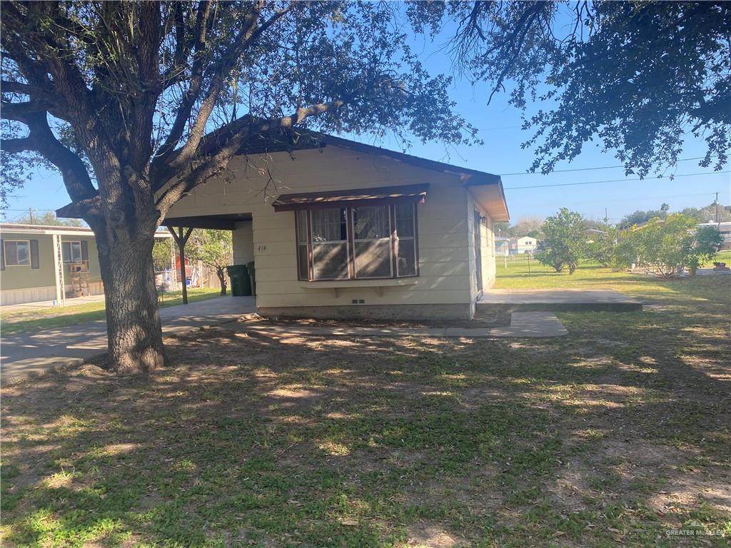 414 Oakwood - Photo 1
