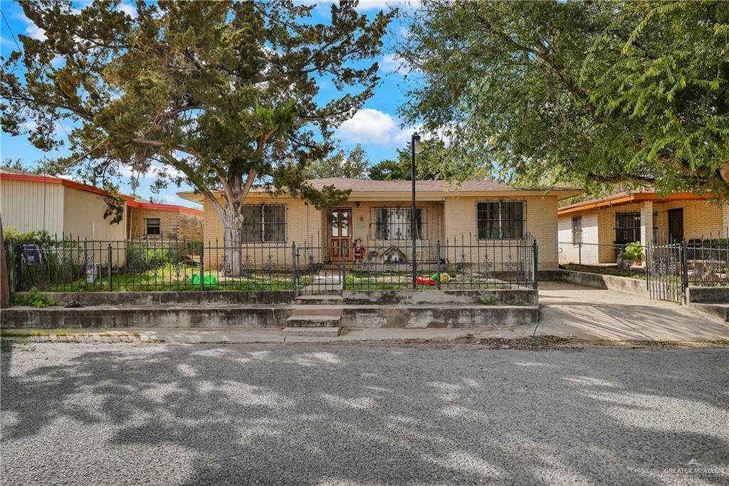 1707 Flores - Photo 1