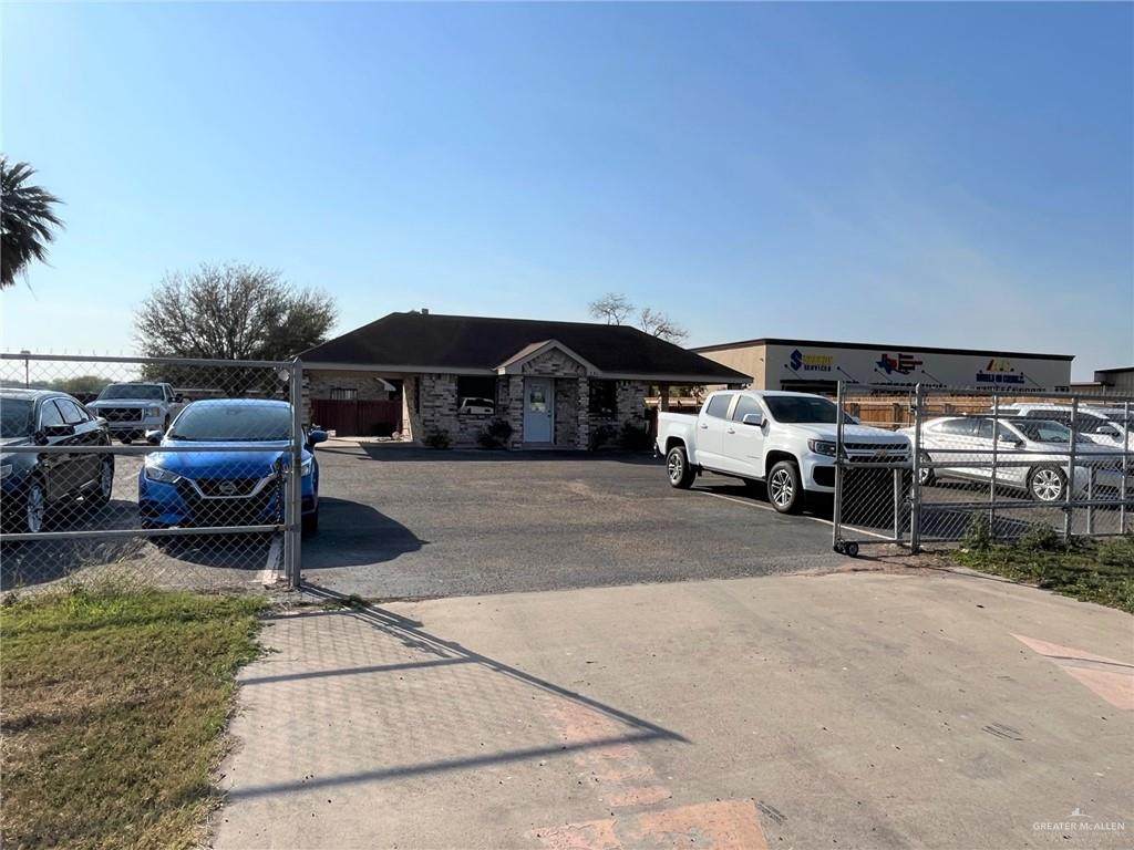 3301 Veterans - Photo 1