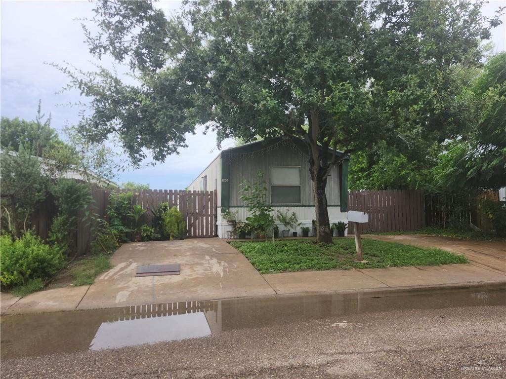 305 Salazar - Photo 1