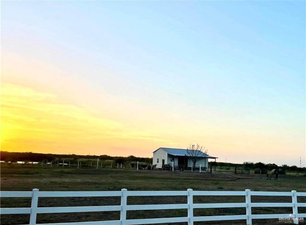 https://bt-photos.global.ssl.fastly.net/mcallen/orig_boomver_1_446997-2.jpg