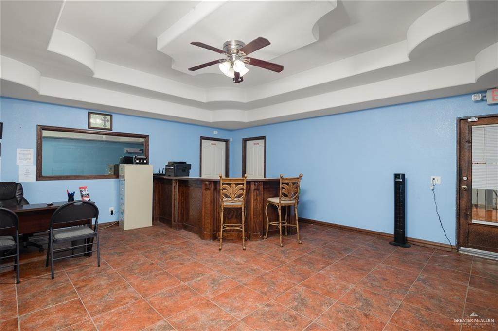 https://bt-photos.global.ssl.fastly.net/mcallen/orig_boomver_1_450482-2.jpg