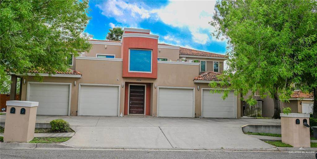 1304 Pineridge - Photo 1