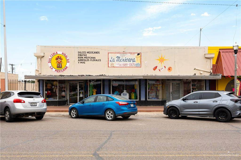 320 Hidalgo - Photo 1