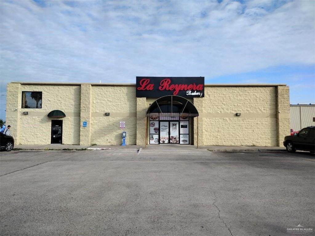 1504 Pike - Photo 1