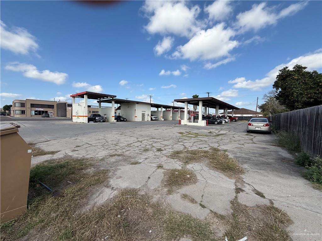 618 Pierce - Photo 1
