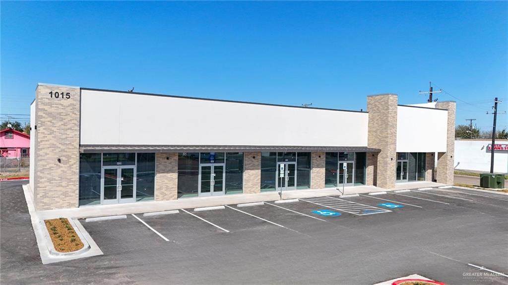 1015 University - Photo 1