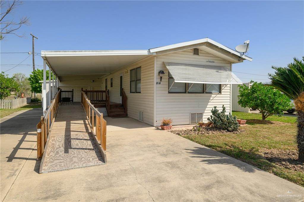 916 Palmera - Photo 1