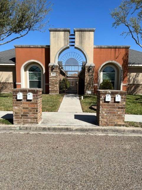 4708 Cypress - Photo 1